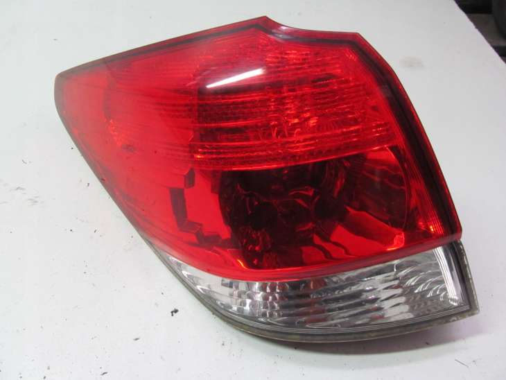 Subaru Legacy V Outback IV 2010r Lampa Tylna Lewa