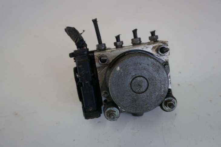 Nissan Note E11 Sterownik Abs 476609u100 Nr.95 476609u100 0265800518 0265231732 47660-9u100 - obrazek 6