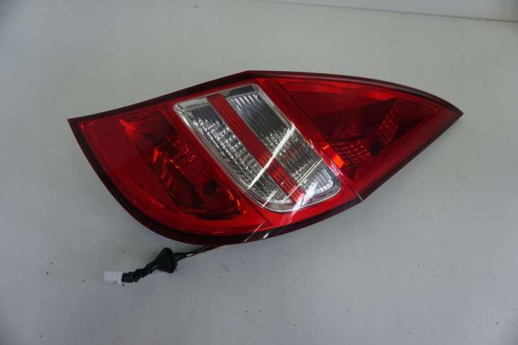 Hyundai I30 Lampa Prawa Tylna 92402-2r0