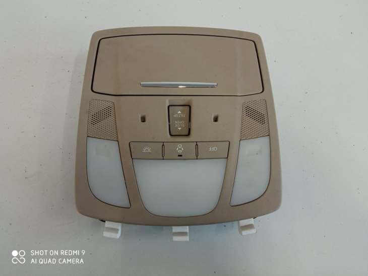Suzuki Kizashi Lampka Oświetlenie Wnętrza Kabiny 78170-57l