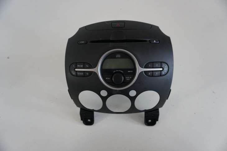 Mazda 2 De Radioodtwarzacz Df7466ar0