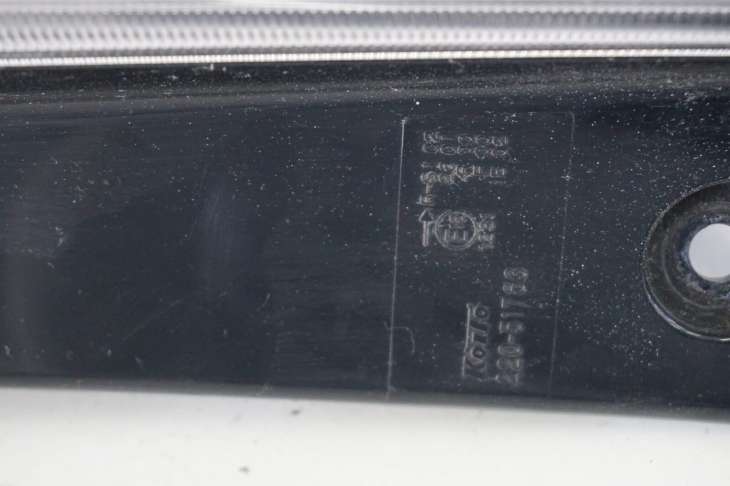 Subaru Justy IV Daihatsu Sirion Lampa Prawa Tylna 220-51763 - obrazek 2