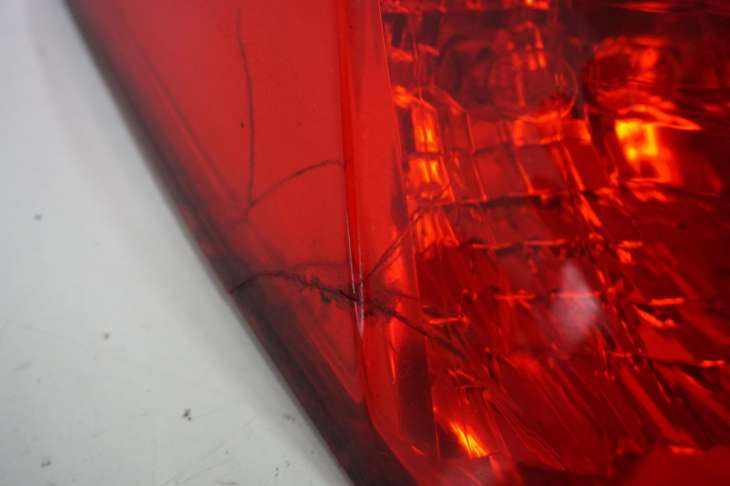 Toyota Auris I Lampa Prawa Tylna Nr.25 - obrazek 2