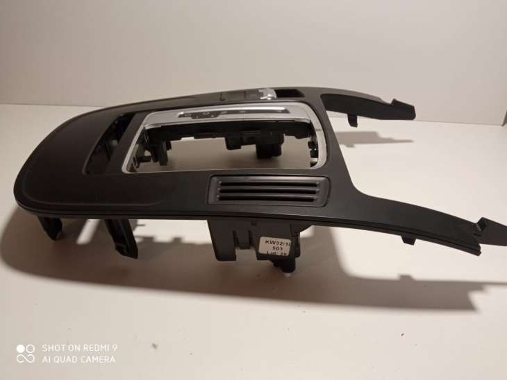 Audi A4 A5 Q5 Panel Tunel Środkowy Automat 8k0864261 - obrazek 3