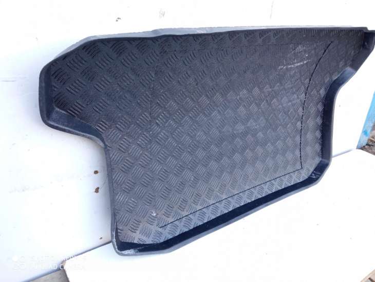 Honda CIVIc VII Hb Mata Wykładzina Bagażnik 100506 - obrazek 3