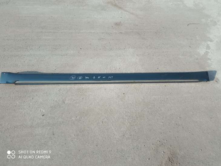 Subaru Legacy 3.0 H6 IV 2003-2009r Listwa Progowa Lewa Kołor 33a