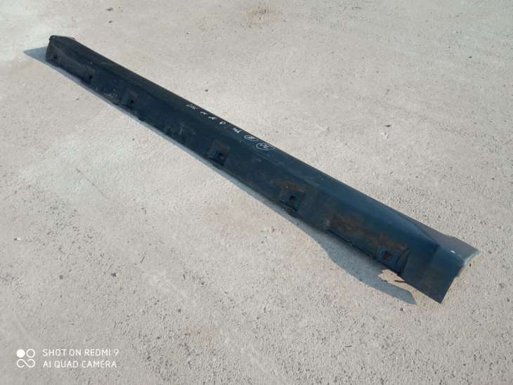 Subaru Legacy 3.0 H6 IV 2003-2009r Listwa Progowa Lewa Kołor 33a - obrazek 4