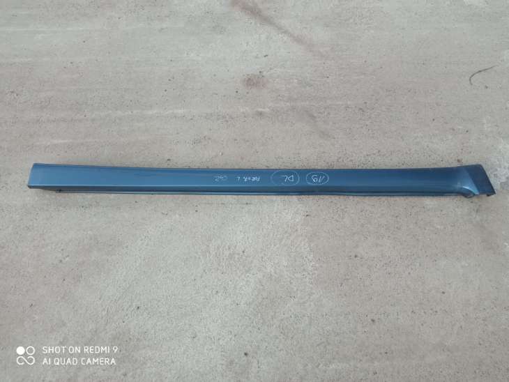 Subaru Forester II Sg 2007r Listwa Progowa Lewa Kołor 64z