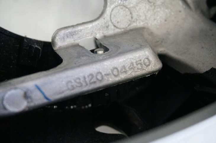 Suzuki Swift Mk7 IV 2012r Kierownica Skóra Nr.73 - obrazek 5
