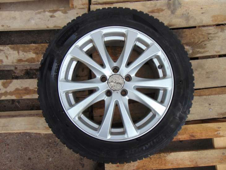 Subaru Impreza XV Felga 16 5x100 215/55r16 2