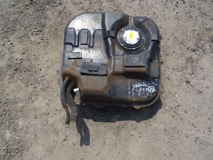 Kia Ceed II Zbiornik Pompa Paliwa 31110-A6900 31100-A6900