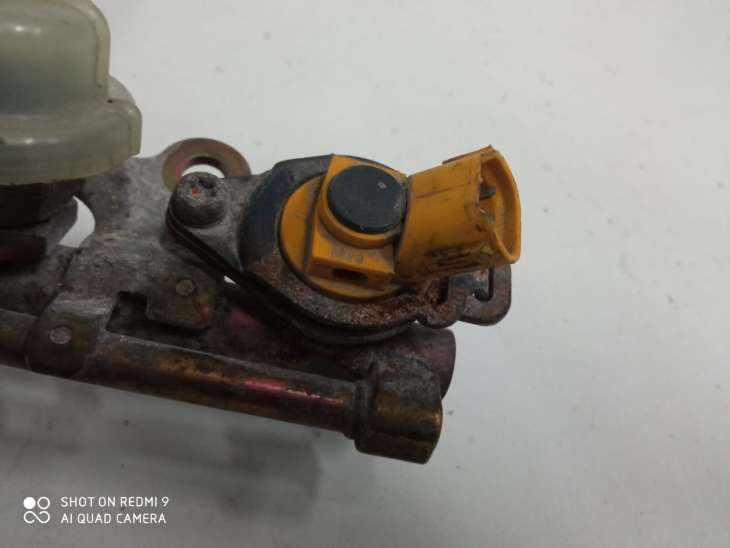 Subaru Legacy IV Outback Turbo Listwa Wtryskowa Lewa Wtryskiwacz 17523aa840 - obrazek 5