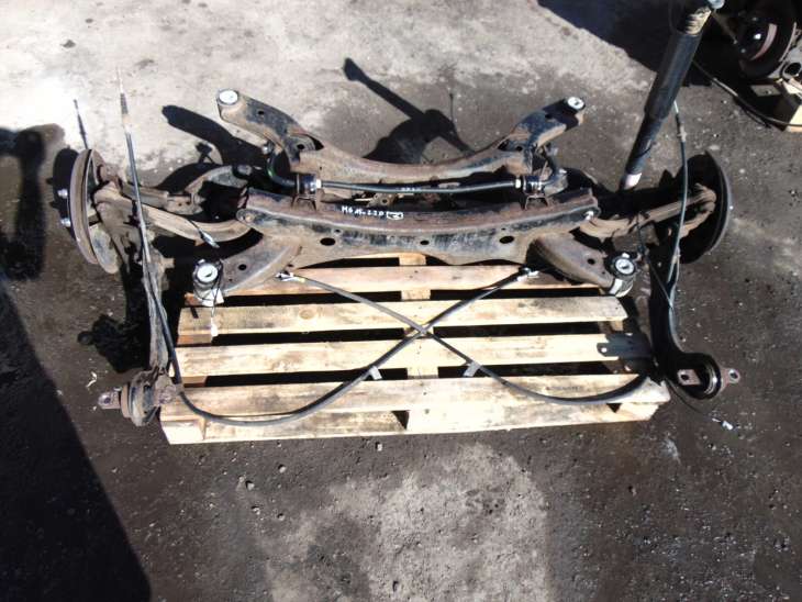 Mazda 6 Gj Kombi Belka Zawieszenia Tylnego Sanki