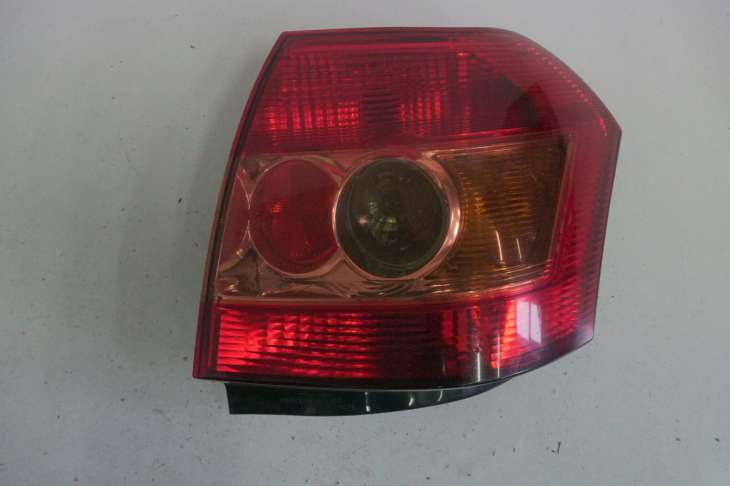 Toyota Corolla E12 Lampa Prawa Tylna