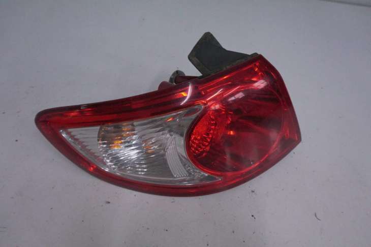 Hyundai Santa Fe II Lampa Lewa Tylna 92401-2b000