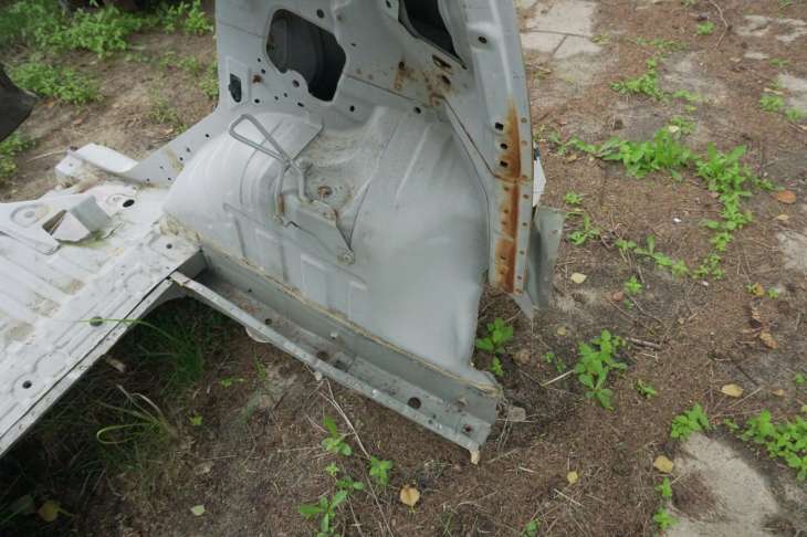 Mitsubishi Colt VI Cz Lift Błotnik Prawy Tylny - obrazek 3