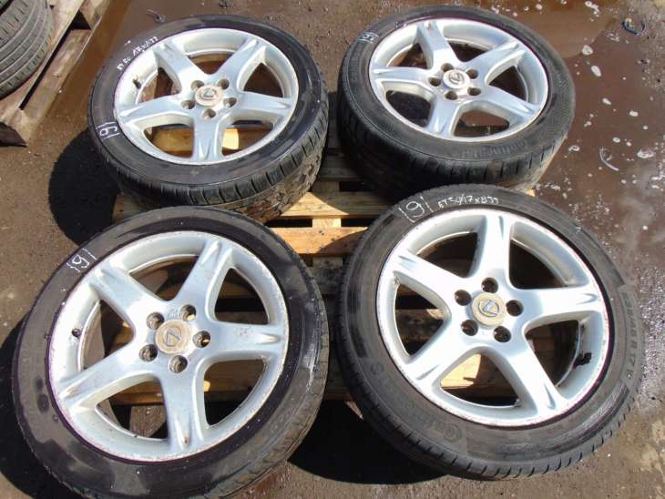 Lexus Gs300 S16 Felgi 17 5x114.3 Et50 235/45r17