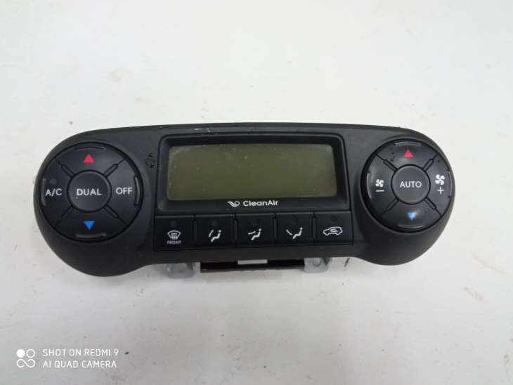 Hyundai IX35 Panel Nawiewu Klimatyzacji 97250-2y601