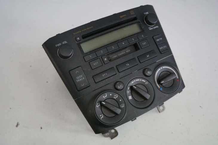 Toyota Avensis Radioodtwarzacz 86120-05070