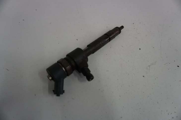 Suzuki Fiat Wtryskiwacz 0445110276
