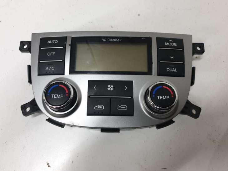 Hyundai Santa Fe II Lift Panel Nawiewu Klimatyzacji 97250-2b636