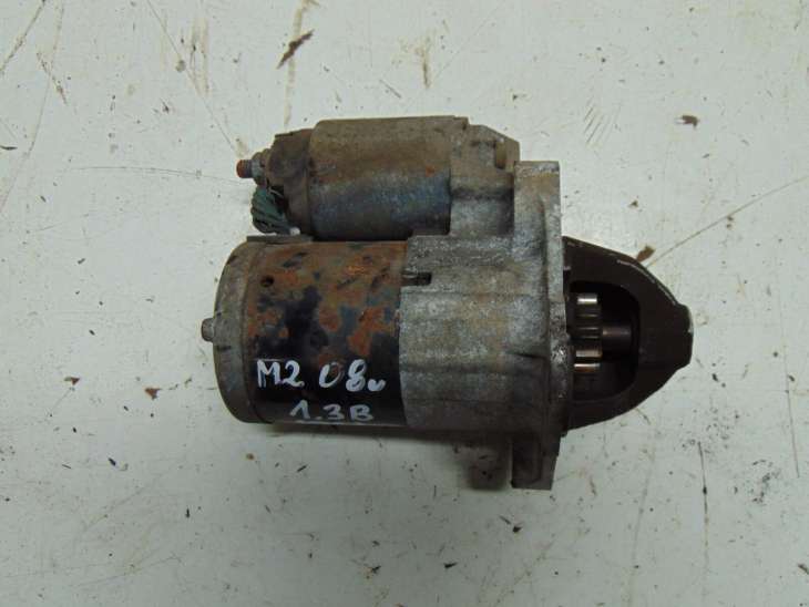 Mazda 2 Rozrusznik M000t32771 Nr.34