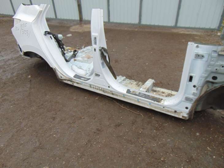 Hyundai IX35 2011r Błotnik Prog