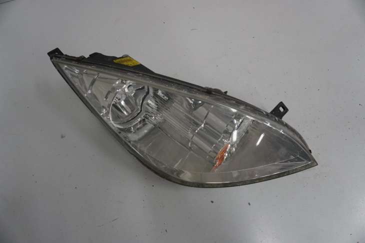 Mitsubishi Colt VI Lampa Prawa Mr957356 Uk