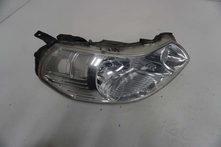 Suzuki Sx4 Lampa Prawa Przednia Uk Nr.74