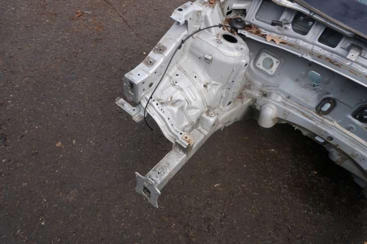 Hyundai IX35 Podłużnica Prawa Fartuch Rah
