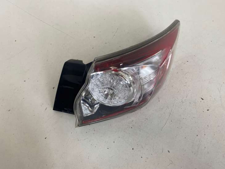 Mazda 3 Bl 2010r Hatchback Lampa Prawa Tylna