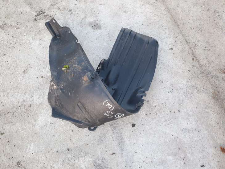 Nissan Micra K11 Nadkole Lewe Przednie Przód 63843-41b05