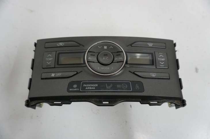 Toyota Auris I Panel Sterowania 55900-02230