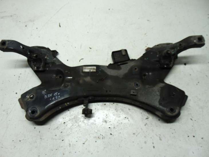 Hyundai IX35 Belka Zawieszenia Przedniego Sanki 62401-2y680