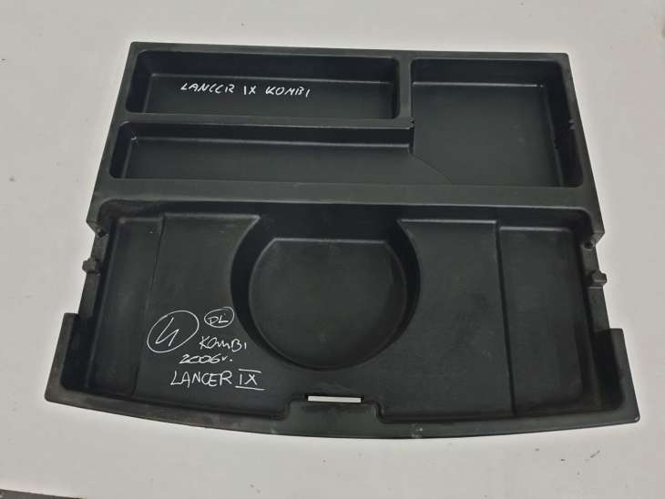 Mitsubishi Lancer 2003-2007r Kombi Podłoga Wkład Plastik Bagażnika Mn151434