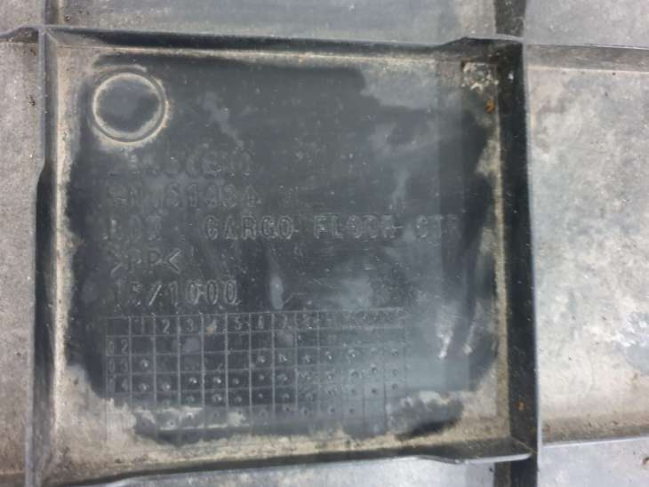 Mitsubishi Lancer 2003-2007r Kombi Podłoga Wkład Plastik Bagażnika Mn151434 - obrazek 3