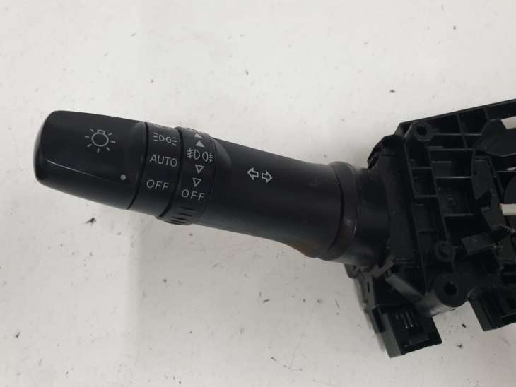 Mitsubishi Asx 2014r Manetki Przełącznik Zespolony 8617a012 - obrazek 2