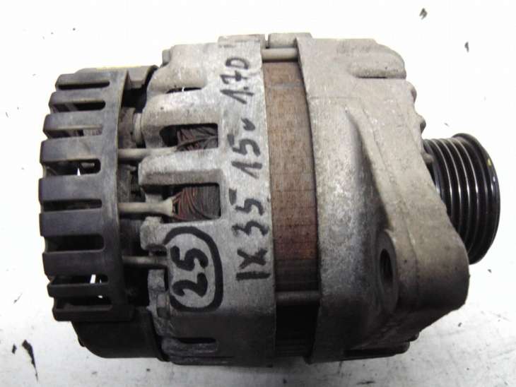 Hyundai IX35 Alternator 37300-2a850 1.7crdi