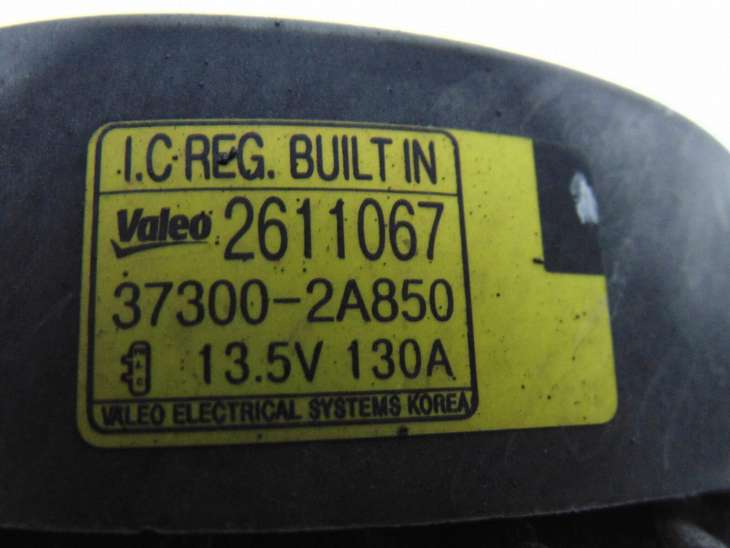 Hyundai IX35 Alternator 37300-2a850 1.7crdi - obrazek 3