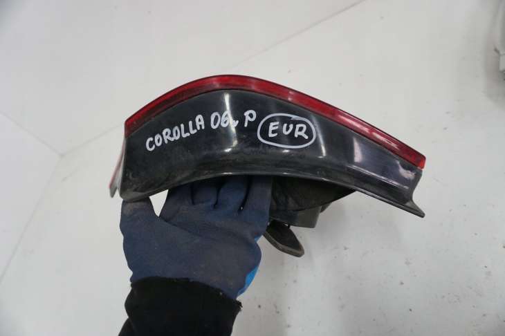 Toyota Corolla E12 Lampa Prawa Tylna Europa - obrazek 3