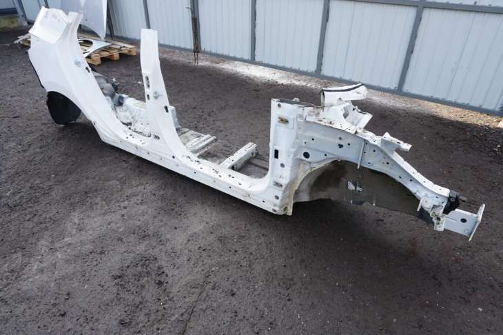 Hyundai IX35 2011r Próg Prawy Błotnik Prawy Słupek - obrazek 5