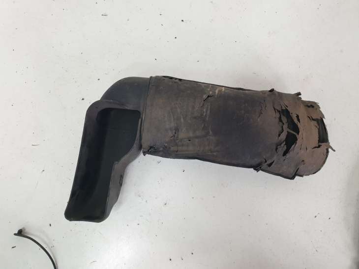 Hyundai I20 I 2013r Lift Rura Dolot Wlot Powietrza 28110-1j110 28110-1j310 - obrazek 2