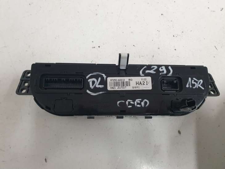 Kia Ceed II Jd Panel Sterowania Nawiewu Klimatyzacji 97250-A2212 - obrazek 4
