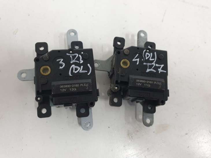 Toyota Avensis T27 III Silniczek Nagrzewnicy 063800-2160