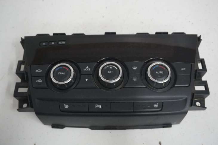 Mazda 6 Gj 2014r 2.2d Panel Sterowania Nawiewu Klimatyzacji Gjj461190e