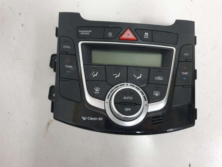 Hyundai I30 II Panel Nawiewu Klimatyzacji 97250-A6040