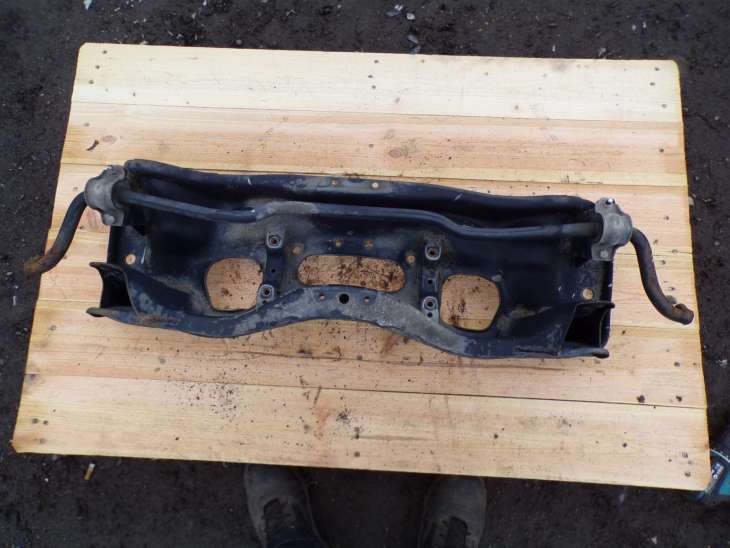 Subaru Forester Sf I Belka Zawieszenia Przedniego Nr.24 - obrazek 6