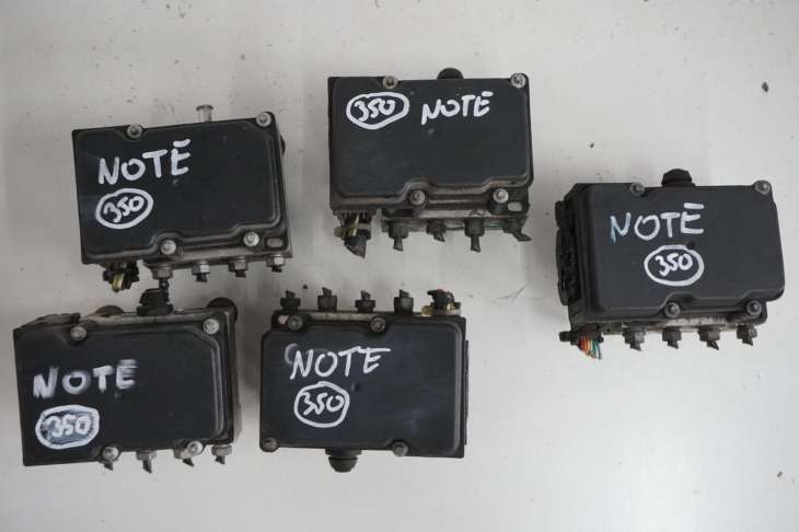 Nissan Note E11 Pompa Abs Sterownik 47660-9u100 - obrazek 2