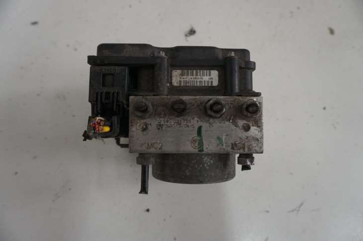 Nissan Note E11 Pompa Abs Sterownik 47660-9u100 - obrazek 3