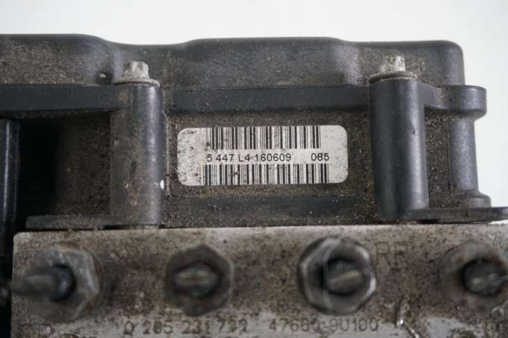 Nissan Note E11 Pompa Abs Sterownik 47660-9u100 - obrazek 4